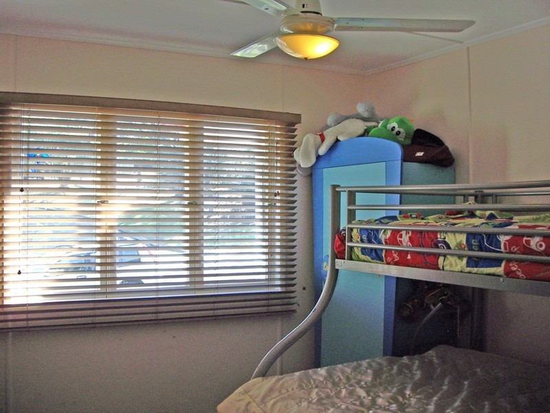 18 Merring Street, Oxley QLD 4075