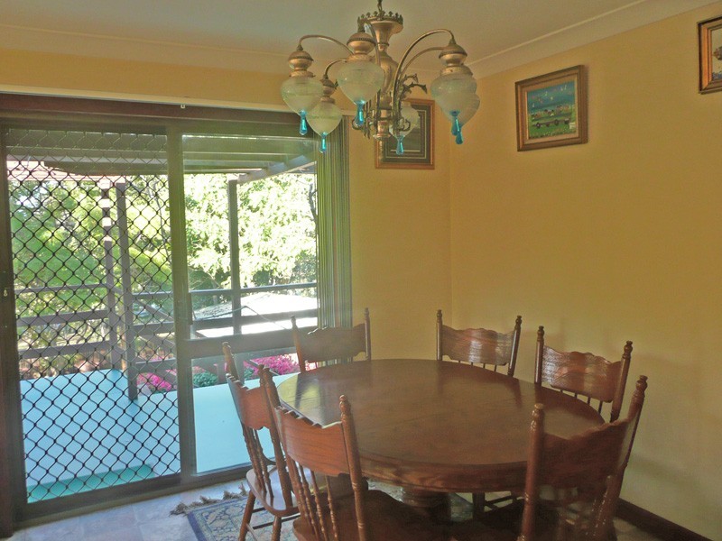 17 Holmedale St, Oxley QLD 4075