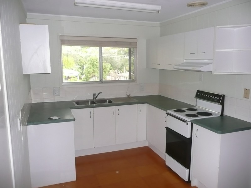 48 Argyle Street, Seventeen Mile Rocks QLD 4073