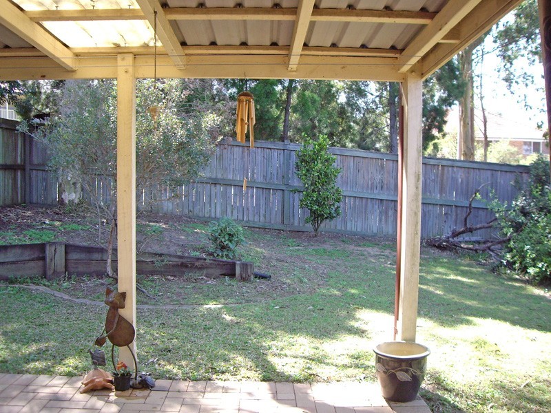 9 Stuart Place, Forest Lake QLD 4078