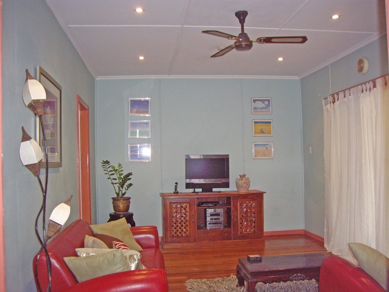 51 Jutland Street, Oxley QLD 4075