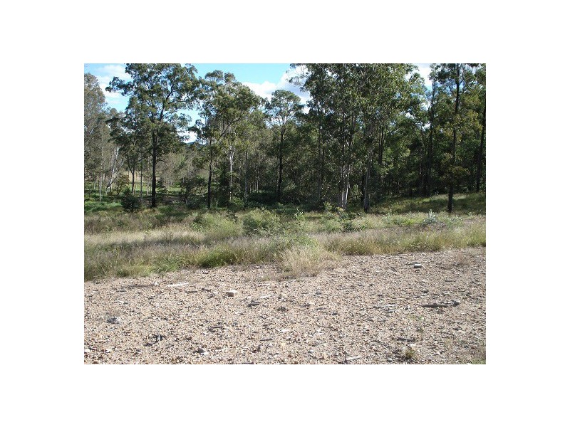 30 Goldfinch Court, Greenbank QLD 4124