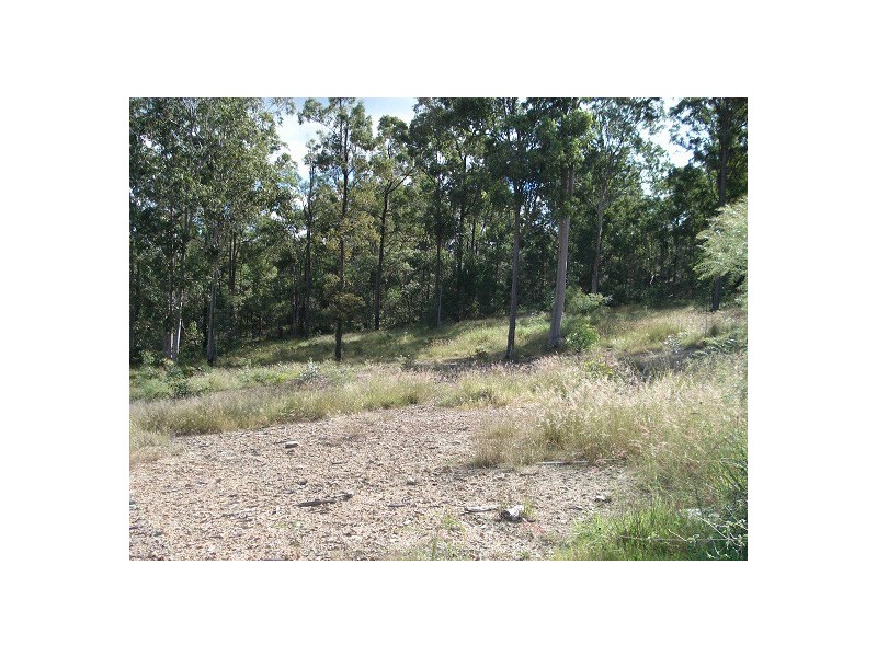 30 Goldfinch Court, Greenbank QLD 4124