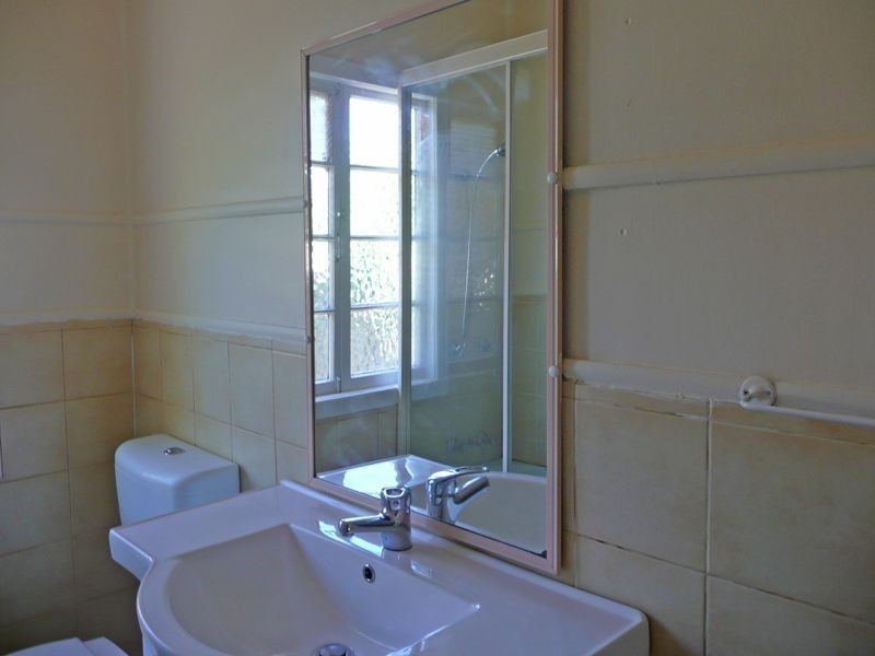 28 Cook St, Oxley QLD 4075