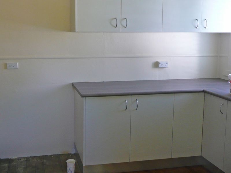 28 Cook St, Oxley QLD 4075