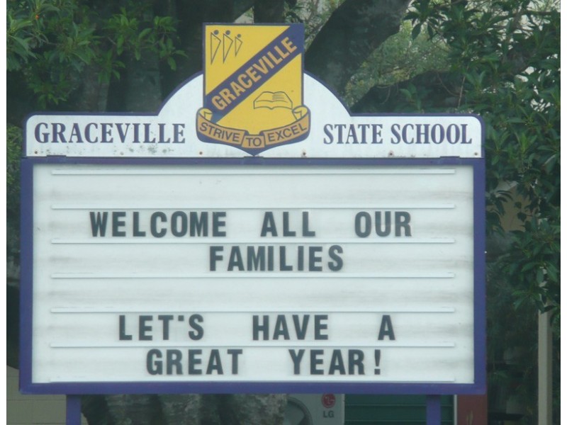 121 Graceville Ave, Graceville QLD 4075