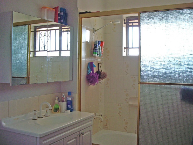 8/21 Skew Street, Sherwood QLD 4075