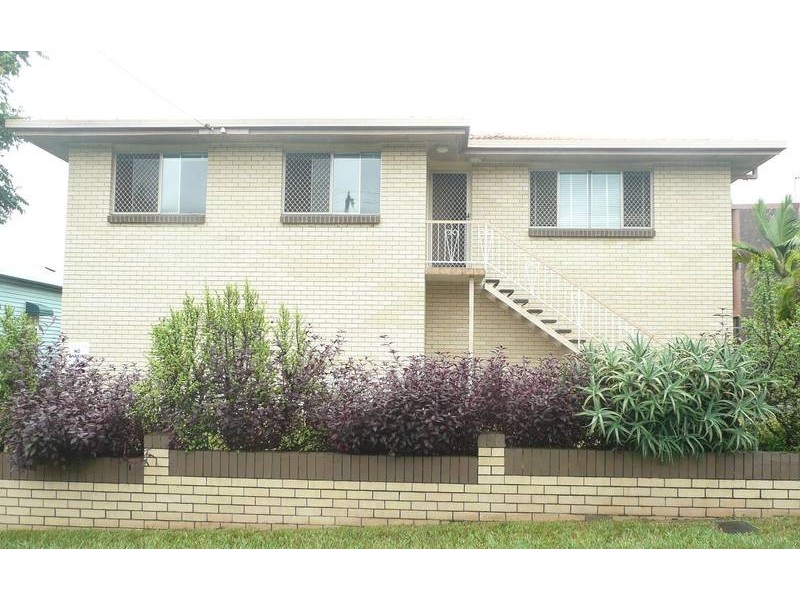 2/12 Skew St, Sherwood QLD 4075