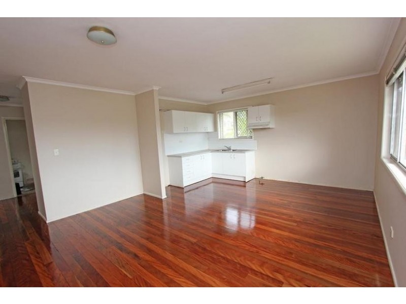 2/12 Skew St, Sherwood QLD 4075