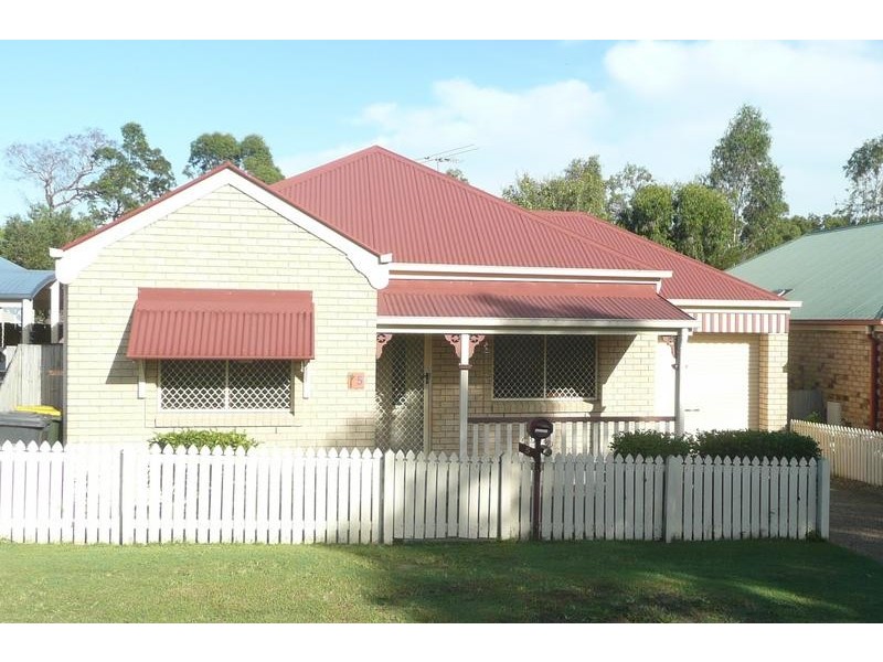 5 Richmond Place, Forest Lake QLD 4078