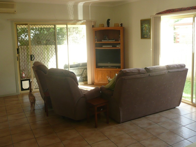 5 Richmond Place, Forest Lake QLD 4078