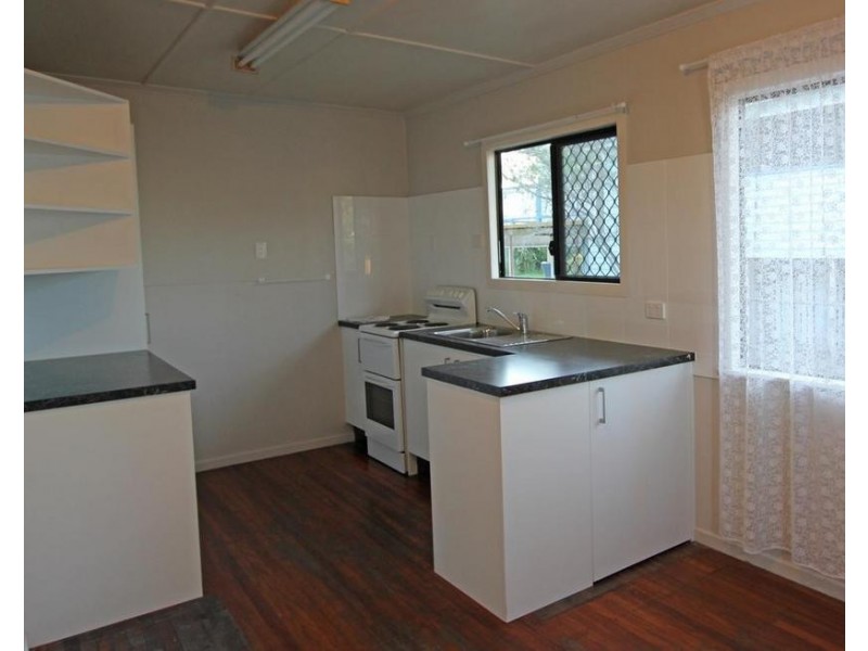 34 Oxley Station Rd, Oxley QLD 4075