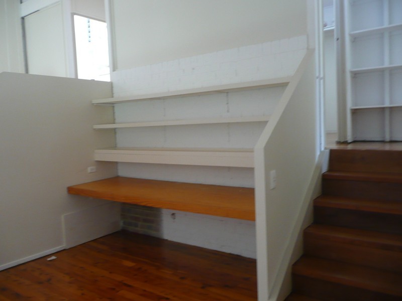 60 Blackheath Rd, Oxley QLD 4075