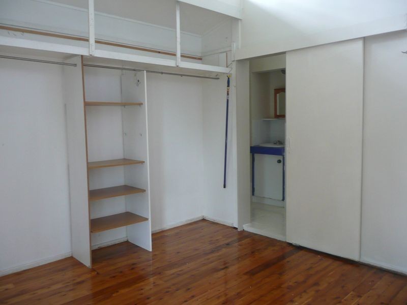 60 Blackheath Rd, Oxley QLD 4075