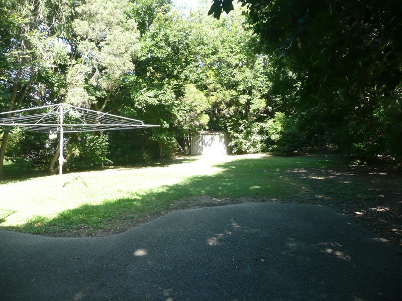 73 Irwin Tce, Oxley QLD 4075