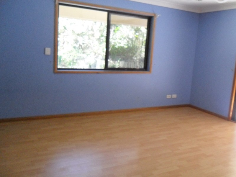 1604 Blunder Rd, Heathwood QLD 4110