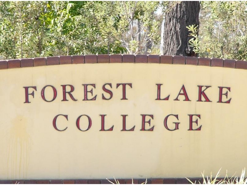 1604 Blunder Rd, Heathwood QLD 4110