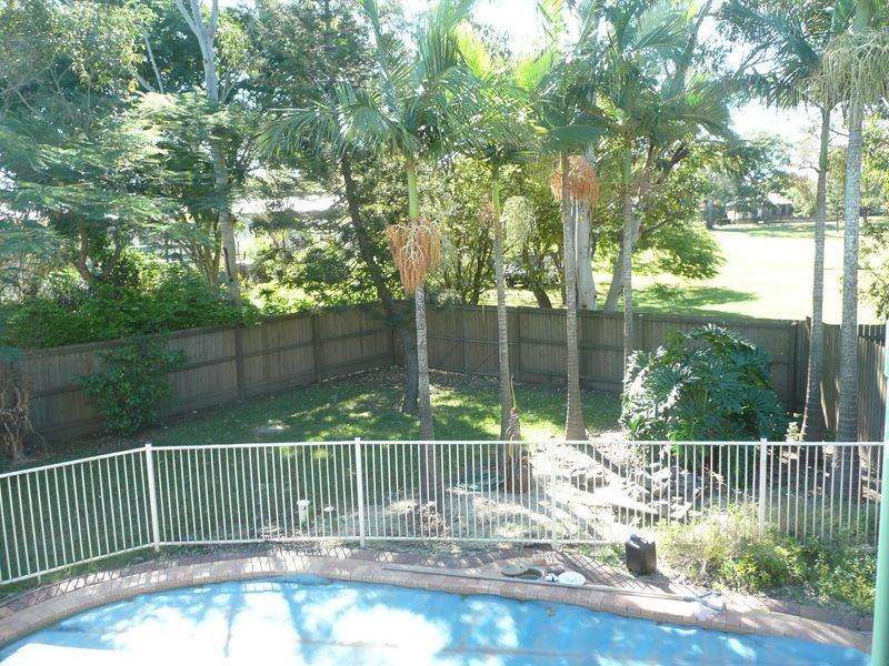 406 Cliveden Ave, Corinda QLD 4075