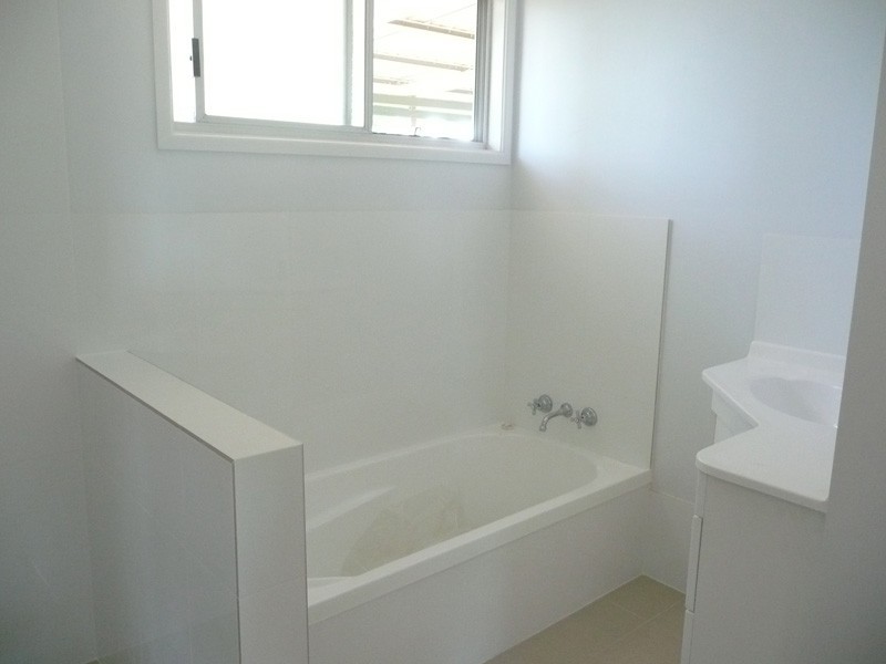 406 Cliveden Ave, Corinda QLD 4075