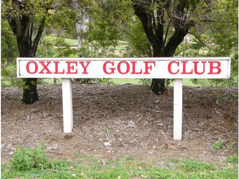 101 Englefield Rd, Oxley QLD 4075