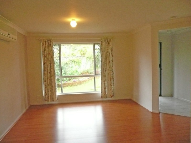 3 Norfolk Place, Seventeen Mile Rocks QLD 4073