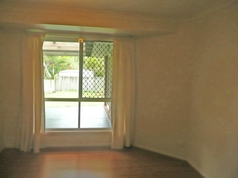 3 Norfolk Place, Seventeen Mile Rocks QLD 4073