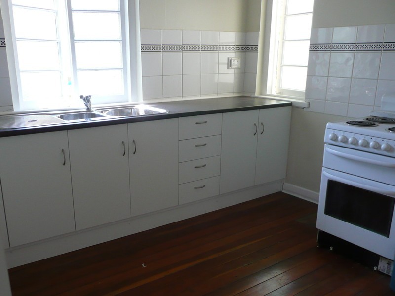 31 Park Rd, Yeronga QLD 4104