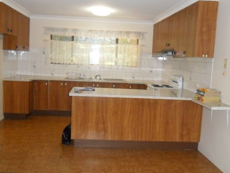 4 Tinaroo St, Durack QLD 4077