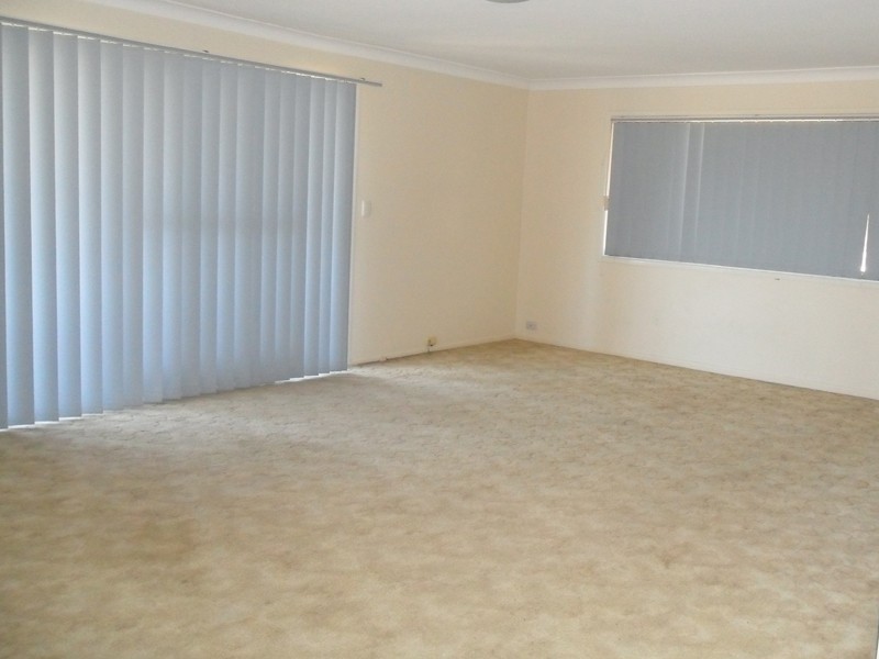 4 Tinaroo St, Durack QLD 4077