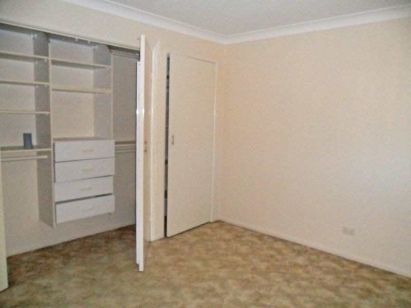 4 Tinaroo St, Durack QLD 4077