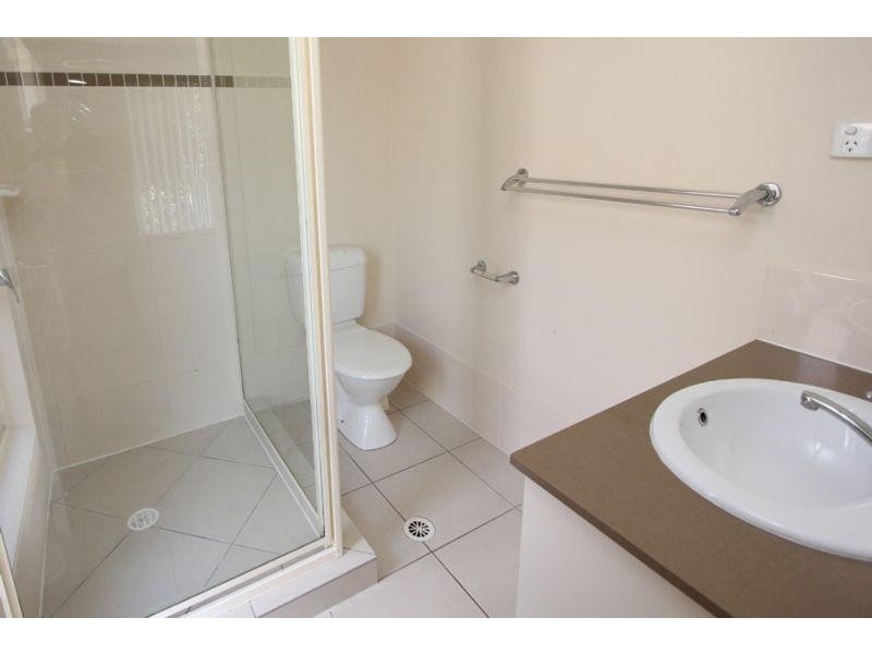 11 Michael Pl, Oxley QLD 4075