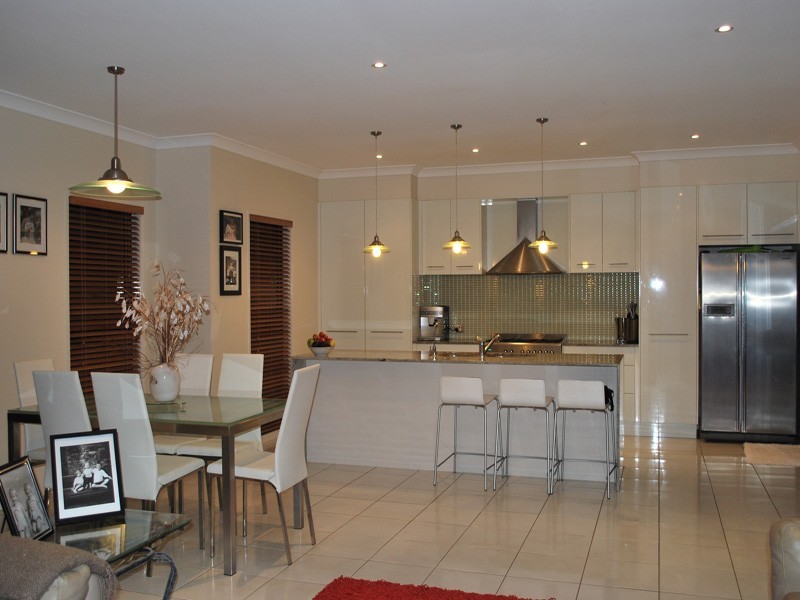 4 Nullarbor Circuit, Forest Lake QLD 4078