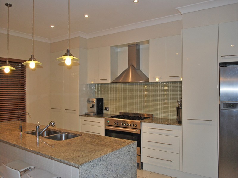 4 Nullarbor Circuit, Forest Lake QLD 4078