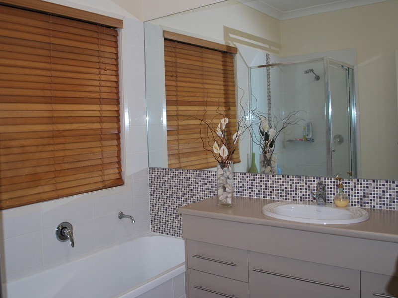 4 Nullarbor Circuit, Forest Lake QLD 4078