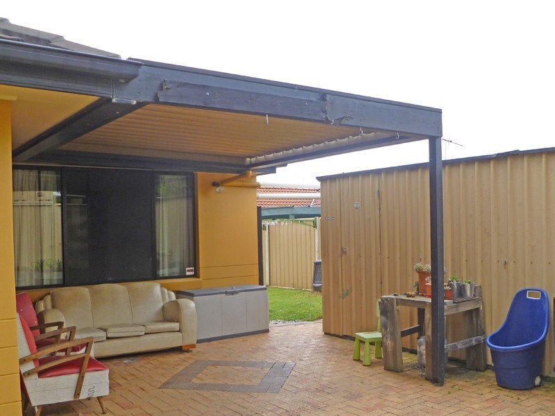 8 Pinehurst Place, Oxley QLD 4075