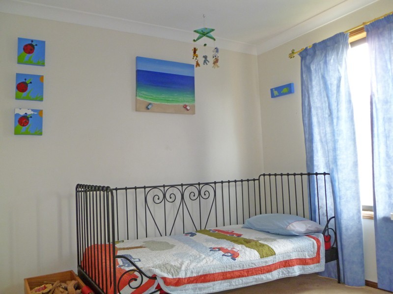 8 Pinehurst Place, Oxley QLD 4075