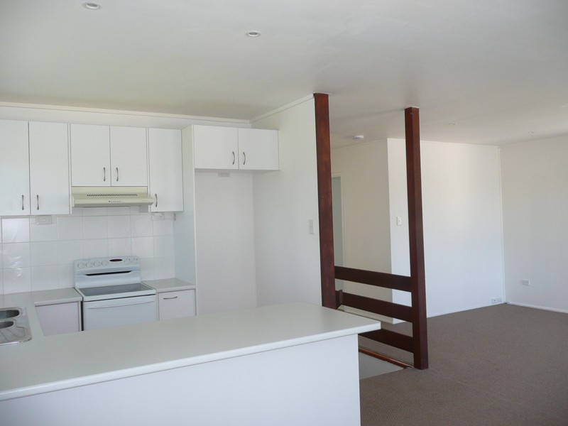 207 Englefield Rd, Oxley QLD 4075