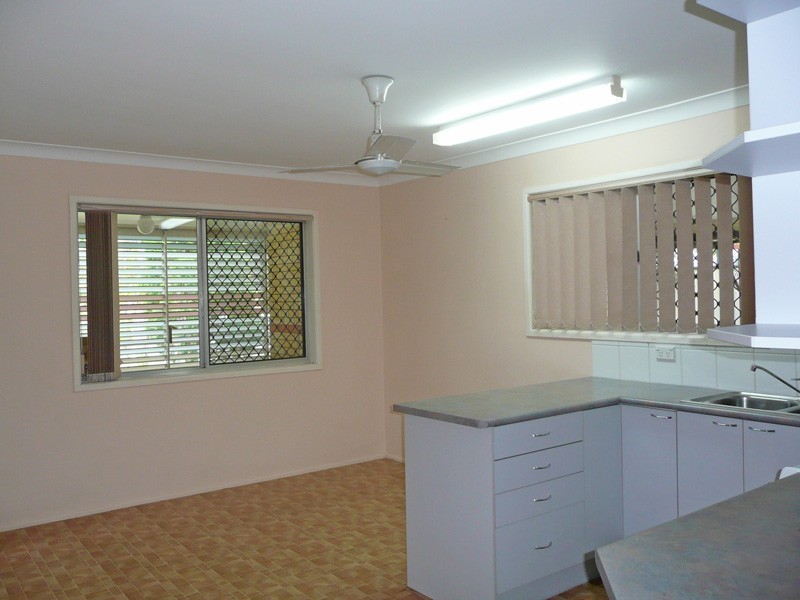 87 Muirlea St, Oxley QLD 4075