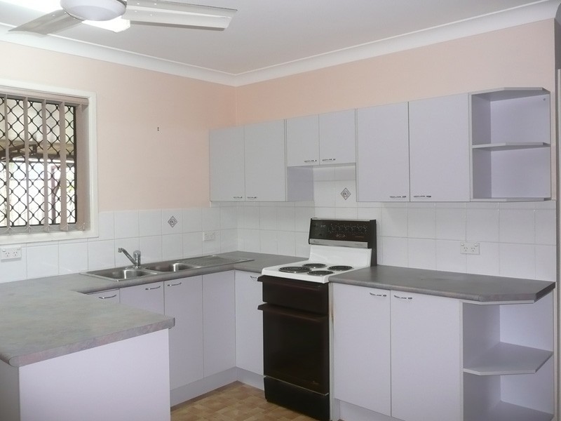 87 Muirlea St, Oxley QLD 4075