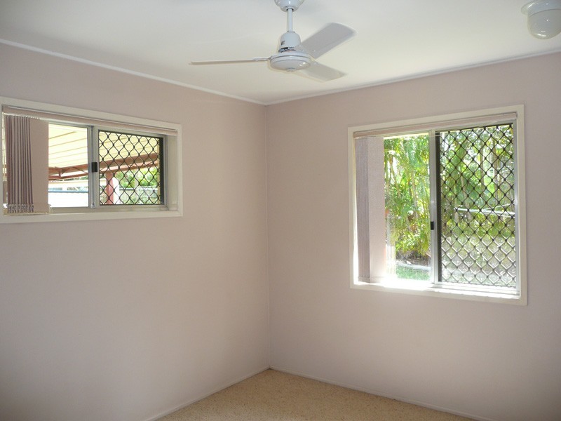 87 Muirlea St, Oxley QLD 4075