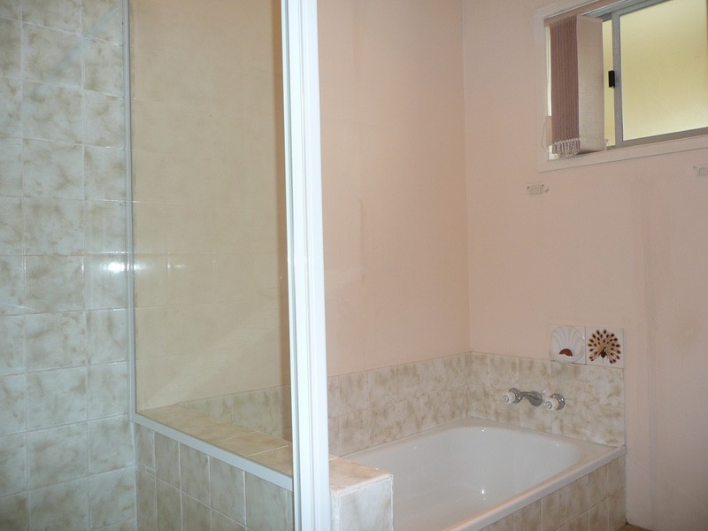 87 Muirlea St, Oxley QLD 4075