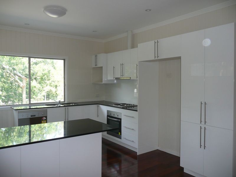 68 Bayford St, Oxley QLD 4075