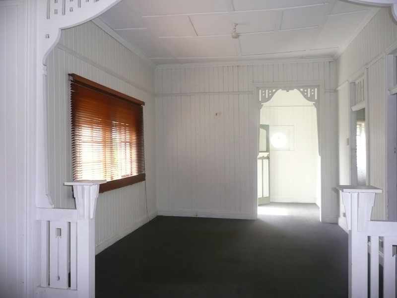 23 Irwin Tce, Oxley QLD 4075