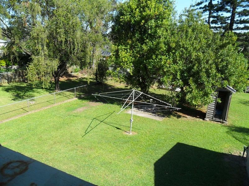 23 Irwin Tce, Oxley QLD 4075