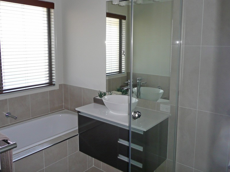 04 Grandview Pl, Oxley QLD 4075