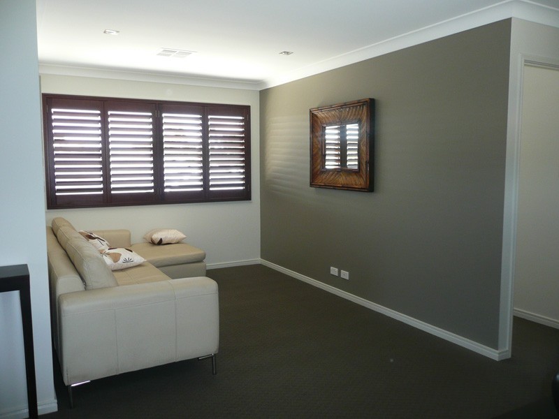 04 Grandview Pl, Oxley QLD 4075