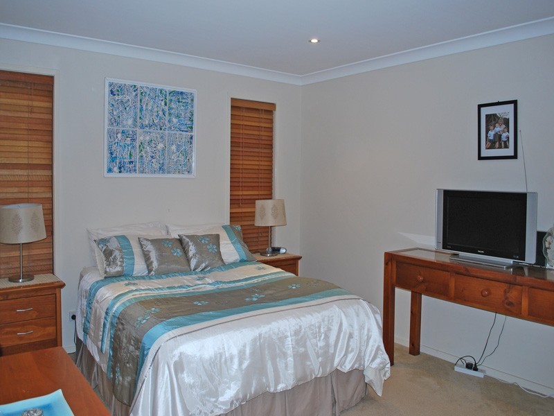 4 Nullarbor Place, Forest Lake QLD 4078