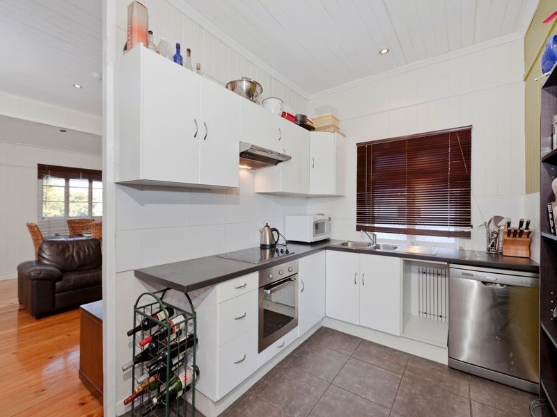69 Marshall Rd, Rocklea QLD 4106