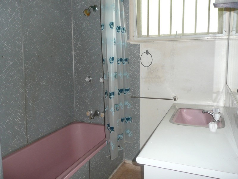 11 Mantle St, Oxley QLD 4075