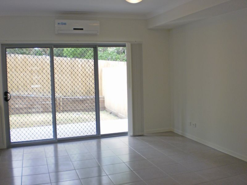 18/90 Jutland St, Oxley QLD 4075